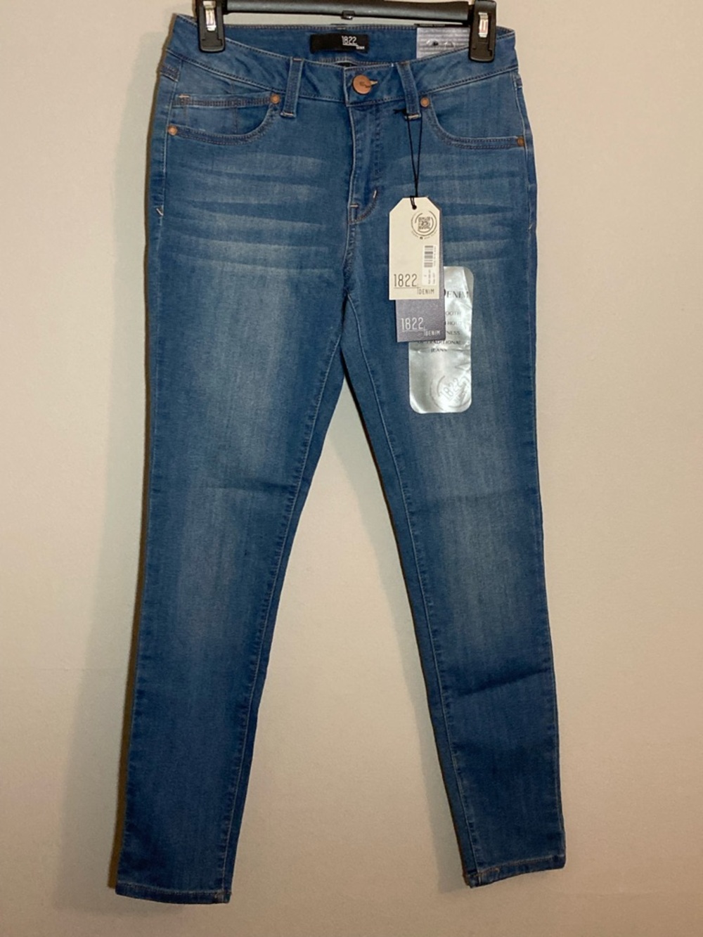 1822 Denim Women's Mid Blue Skinny Jeans Sz 4